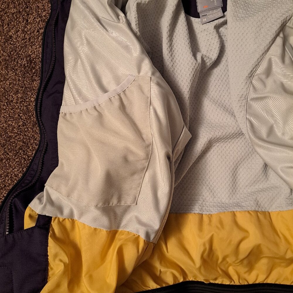 Vintage Nike ACG 3-in-1 System Jacket,Includes Outer Shell and Removable Fleece - Picture 16 of 16